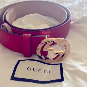 Authentic Red Gucci belt. Never worn!